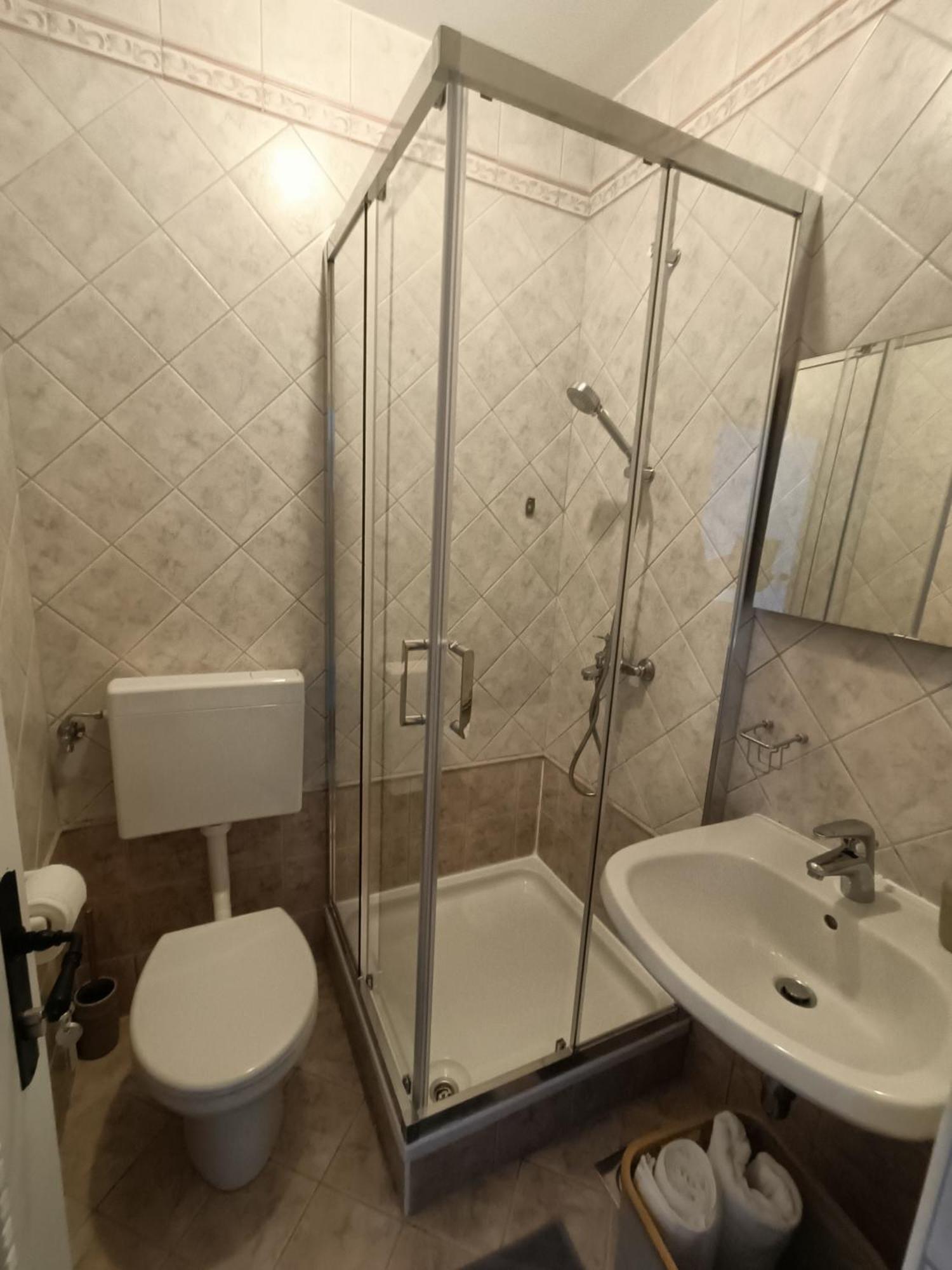 Casa Valsecca Hotell Krk Town Eksteriør bilde